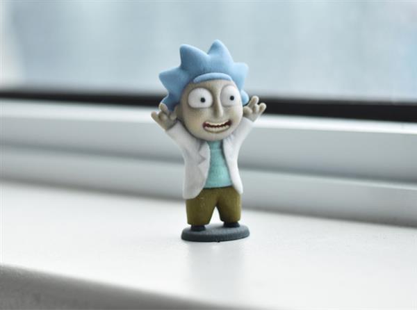 国外在线制作人3D打印出一系列可爱的Tiny Rick 模型