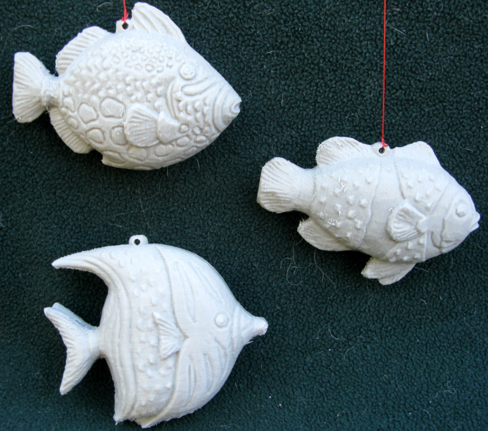 三种鱼装饰品